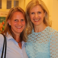 mit Nicole Rupp (li.)